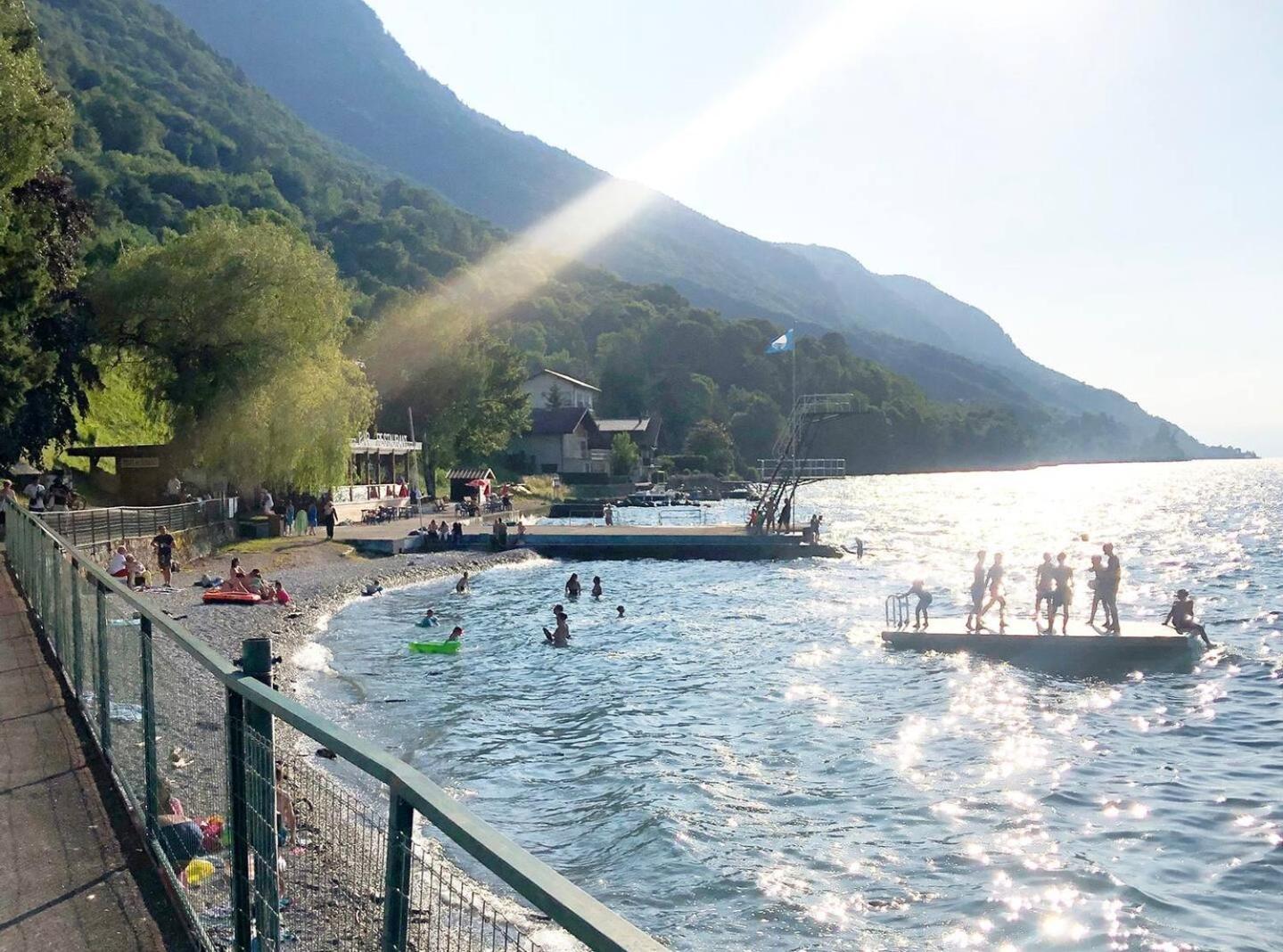 Chez Malou & Hugo Vue Lac Proche Suisse & Stations ! Сент-Джінголф Екстер'єр фото
